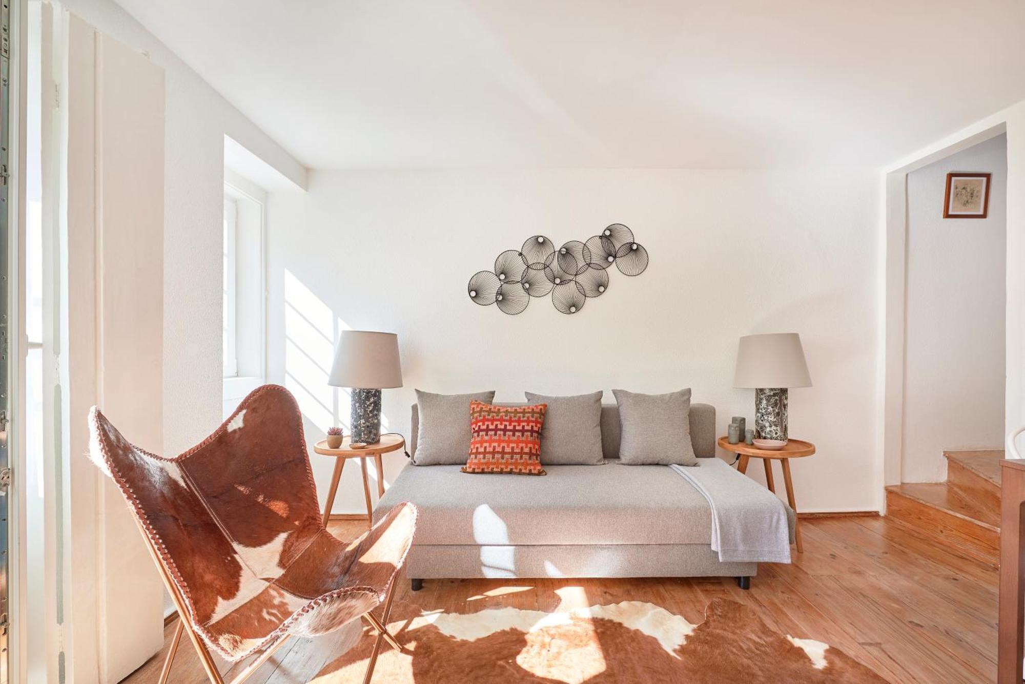 Idyllic Light-filled Alfama Apt, By Timecooler Appartement
